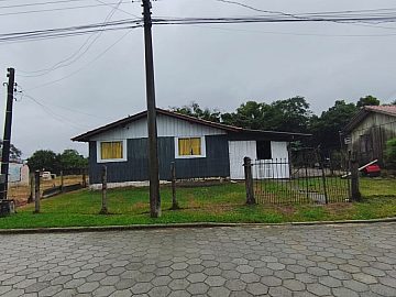 Casa no Estreito