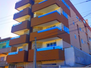Apartamento - Venda - Mar Grosso - Laguna - SC